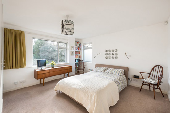 1960s Roy Lancaster-designed modernist property in Chislehurst, Kent