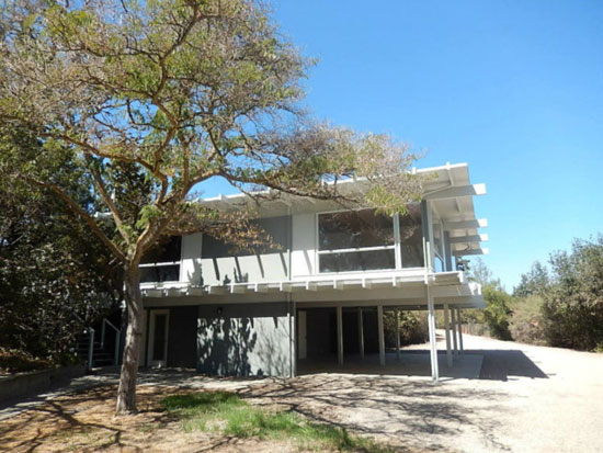 1960s midcentury modern property in King City, California, USA