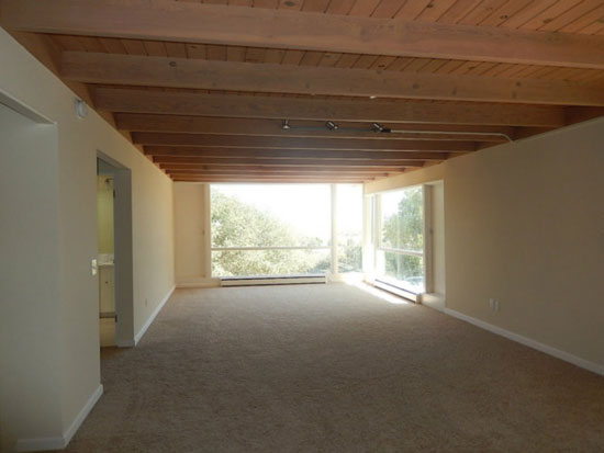 1960s midcentury modern property in King City, California, USA