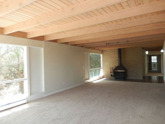 1960s midcentury modern property in King City, California, USA