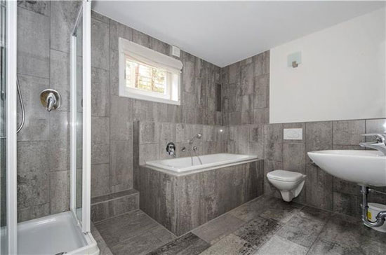 Five-bedroom Huf Haus in Camberley, Surrey