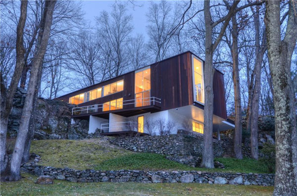 1950s modernism: Willis N. Mills-designed Willis Mills House in New Canaan, Connecticut, USA