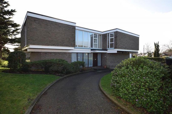 1960s Norman Brooks modernist property in Canvey Island, Essex