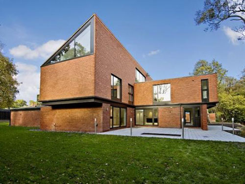 Modernism in Cardiff: five-bedroom detached house at Nant Fawr Court, Heol Esgyn, Cyncoed, Cardiff