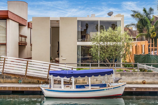 The Frank House (Case Study House #25) in Long Beach, California, USA
