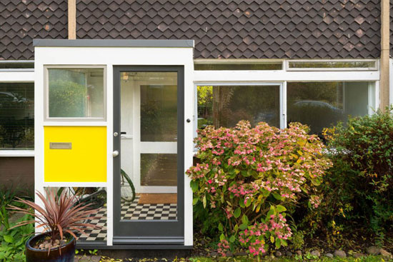 1950s Eric Lyons-designed Span House on the Cator Estate, London SE3