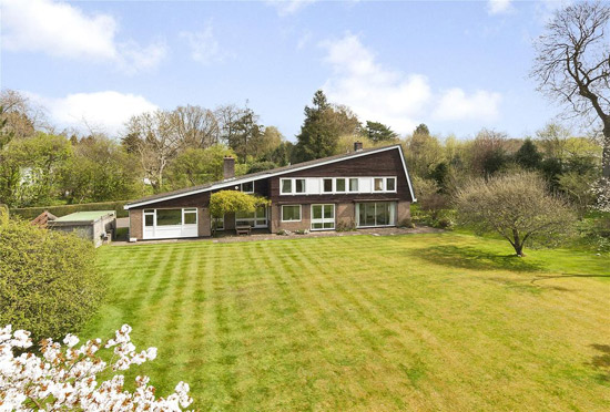 On the market: Longwood 1960s midcentury property in  Chorleywood, Rickmansworth, Hertfordshire