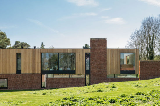 John Pardey-designed Cheeran House in Lower Basildon, Berkshire