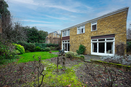 1950s Wallis, Gilbert and Partners modern house in Chelsea, London SW10