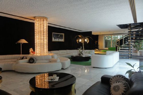 chil2 1960s six bedroom house in Chilworth, Southampton, Hampshire