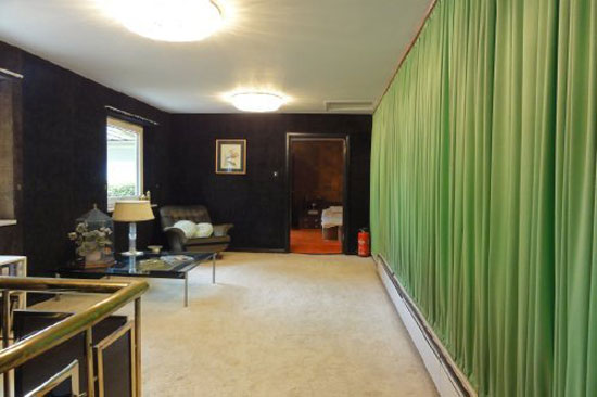 chil4 1960s six bedroom house in Chilworth, Southampton, Hampshire