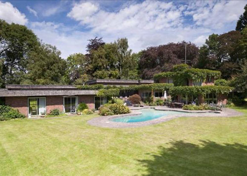 chor1 1970s architect-designed house in Chorleywood, Rickmansworth, Hertfordshire