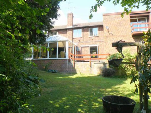 clay4 Adolf Rading-designed modernist Fifth Acre house in Claygate, Esher, Surrey