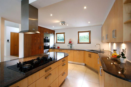 coo4 Five bedroom art deco-inspired house in Coombe Ridings, Kingston-upon-Thames, Surrey