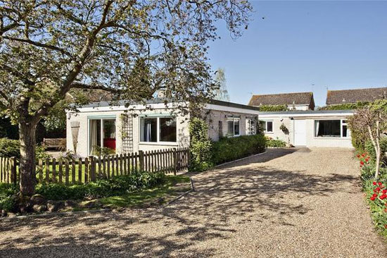 1960s five-bedroom modernist property in Cookham, Berkshire