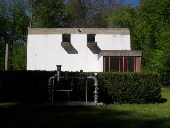 1960s Le Corbusier-designed apartment and studio space in Briey, north east France