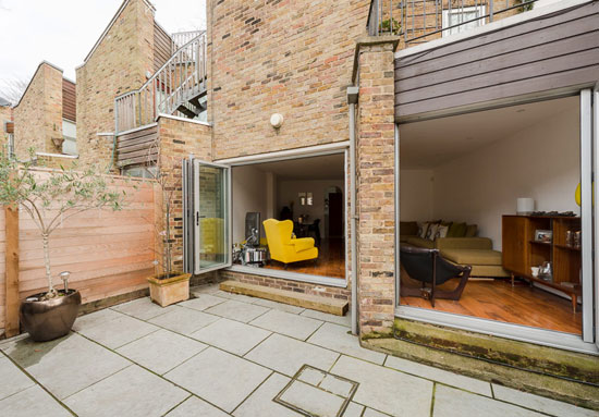 1970s Tim Tomlinson Associates-designed property in The Courtyard, Barnsbury Terrace, London N1