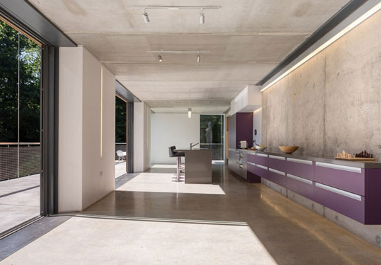Piers Smerin-designed contemporary modernist property in Crowborough, East Sussex