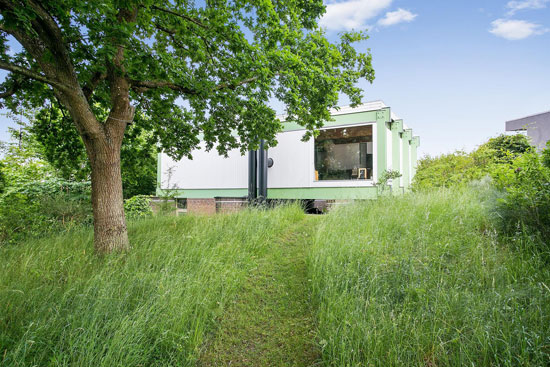 1960s modernism: Jesper Lund-designed property in Hillerod, Denmark