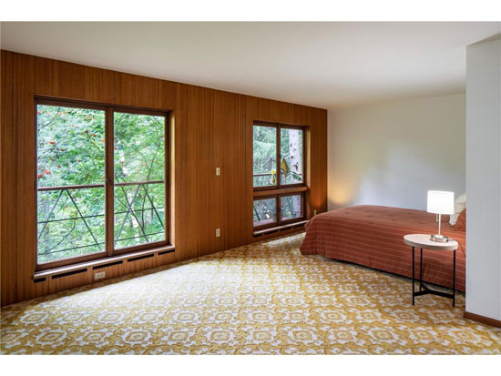 1950s midcentury modern Erickson House in Duluth, Minnesota, USA