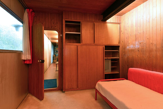 1960s La Maison du Docteur Gauthier by Jean Prouve in Saint-Die-des-Vosges, northeastern France