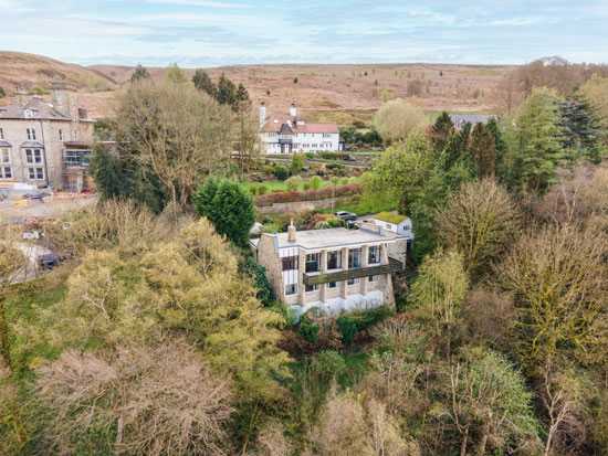 1960s midcentury modern house in Ilkley, West Yorkshire