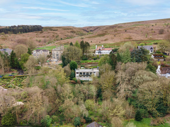1960s midcentury modern house in Ilkley, West Yorkshire