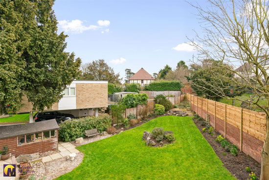 1960s Ducketts Mead modern house in Roydon, Essex