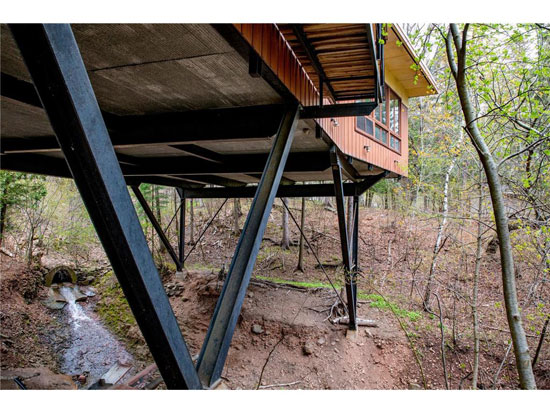 1950s midcentury modern Erickson House in Duluth, Minnesota, USA