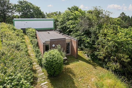 1960s modernism: Jesper Lund-designed property in Hillerod, Denmark