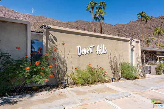  Midcentury hotel for sale: 1950s Herbert Burns-designed Desert Hills in Palm Springs, California, USA