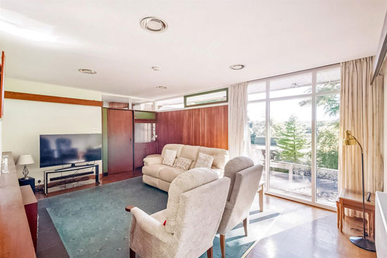 1950s midcentury modern house in Dollar, Clackmannanshire