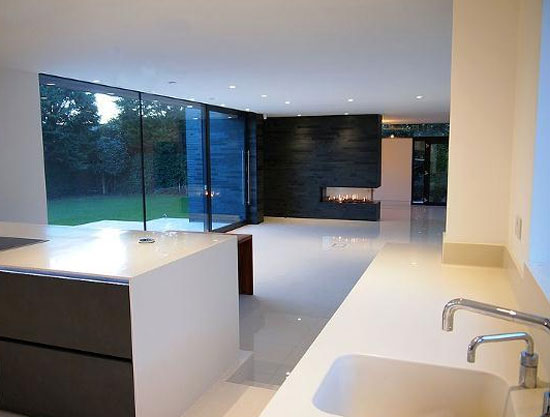 Dk-Architects-designed contemporary modernist property in Formby, Merseyside