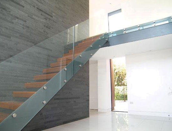 Dk-Architects-designed contemporary modernist property in Formby, Merseyside