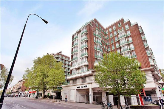 Apartment in the grade II-listed moderne Dorset House in London NW1