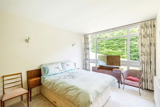 1950s midcentury modern house in Dollar, Clackmannanshire