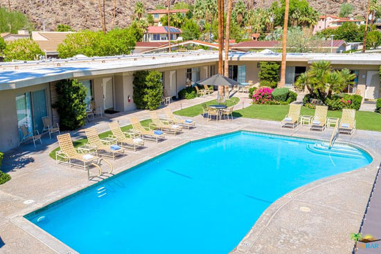 Midcentury hotel for sale: 1950s Herbert Burns-designed Desert Hills in Palm Springs, California, USA