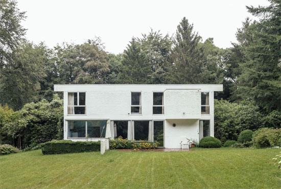 1960s Marc Dessauvage-designed modernist property in Kapellen, Belgium