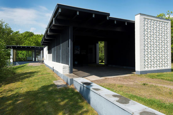 1960s Knud Joos-designed modernist property in Skagen, Denmark