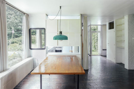 1960s Marc Dessauvage-designed modernist property in Kapellen, Belgium