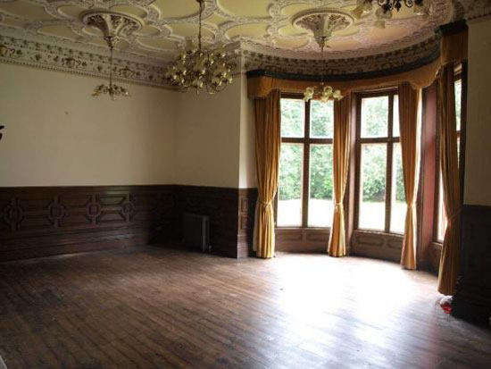dar4 Woodlands 15 bedroom grade II-listed Victorian stately home in Darwen, Lancashire