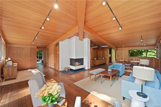 1950s David Henken midcentury modern property in Pound Ridge, New York, USA