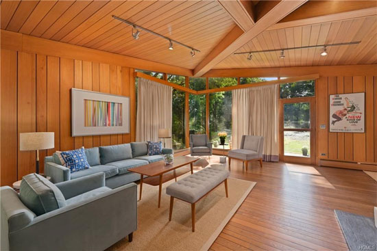 1950s David Henken midcentury modern property in Pound Ridge, New York, USA