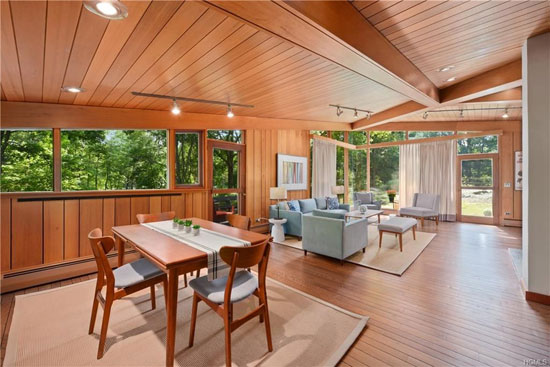 1950s David Henken midcentury modern property in Pound Ridge, New York, USA