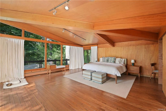 1950s David Henken midcentury modern property in Pound Ridge, New York, USA