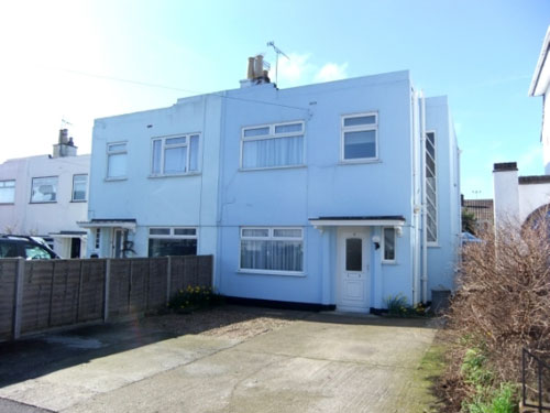 deal1 Three-bedroomed semi-detached house in Deal, Kent