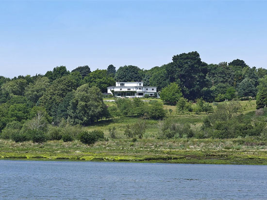 1930s Hilda Mason-designed Kings Knoll art deco property in Woodbridge, Suffolk