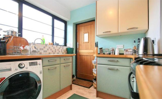 Three bedroom 1920s semi-detached art deco property in Rayleigh, Essex