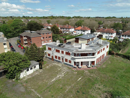 1930s Glasnevin modernist renovation project in Dublin, Ireland