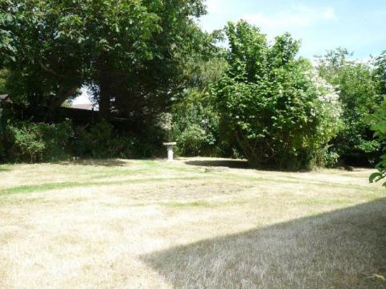 1930s art deco-style property in Elmer, West Sussex